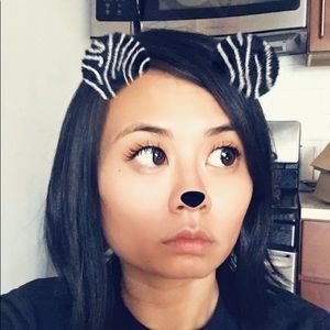 Meet your Posher, Crystal